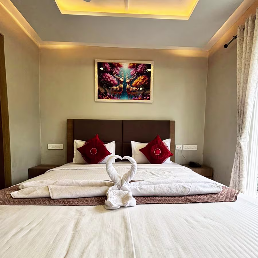 Luxury 1 and2 bhk hotel bhimtal contact number